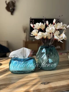 جا دستمال کاغذی شیشه ای دفرمه آبی آسمانی